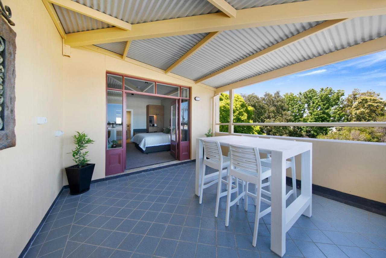 The Tanunda Club Guest Suites Eksteriør bilde